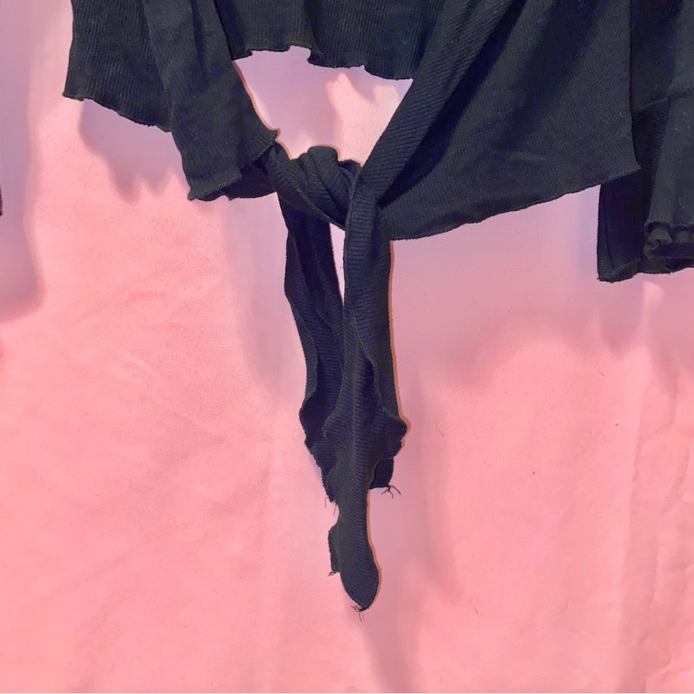 Black Tie-Front Ruffle Long Bell Sleeve Extra Large Top Festival Forever 21 XL - Picture 2 of 4